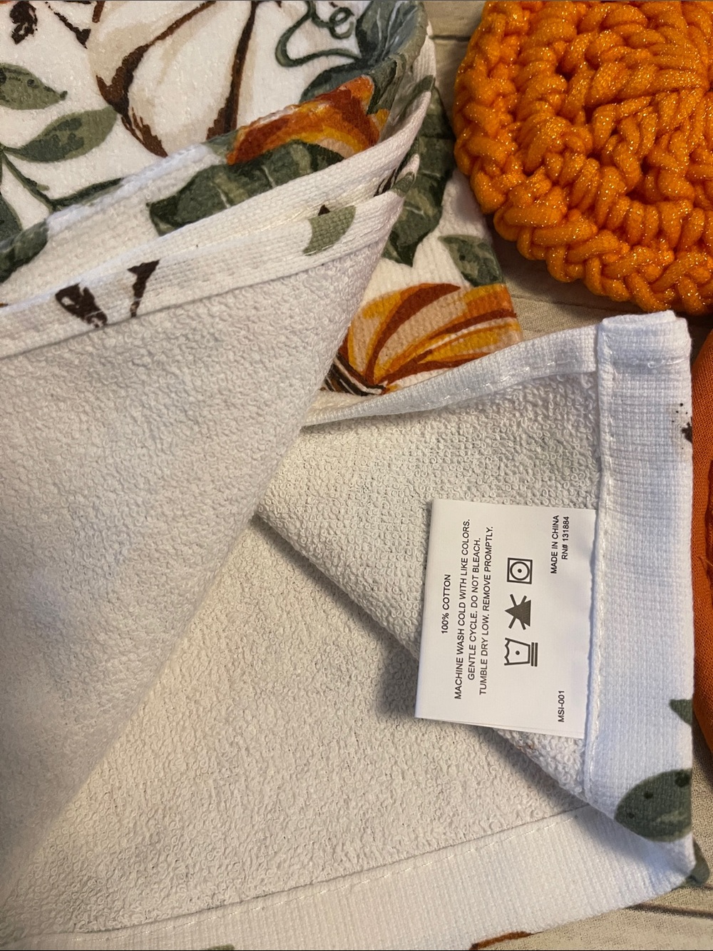 10 Pc Pumpkin & Orange Bundle/Basket NWT Fall/Autumn Kitchen Bundle - Picture 3 of 15
